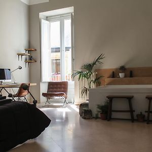 4 Balconi Rooms-Boutique B&B
